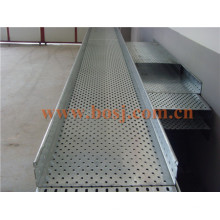 Gi HDG PC Outdoor Perforated Cable Tray with Wall Mouting Brackets Roll Forming Making Machine Philippines